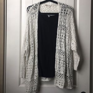 Loose knit creme cardigan